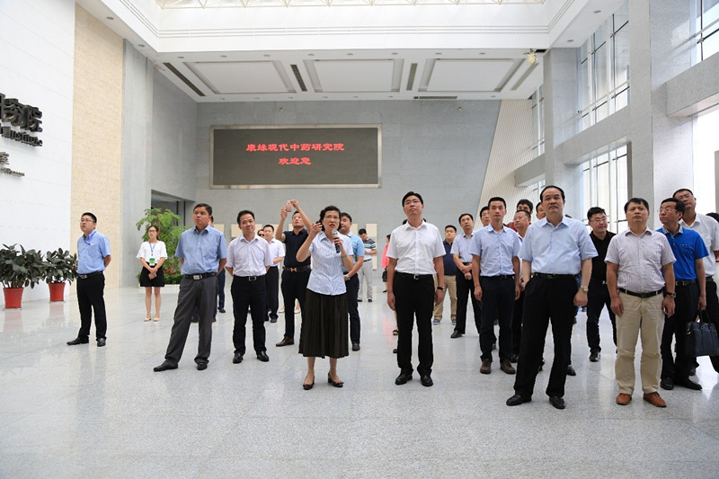 第七届淮海经济区核心区城市市长会议与会领导莅临美狮贵宾会考察